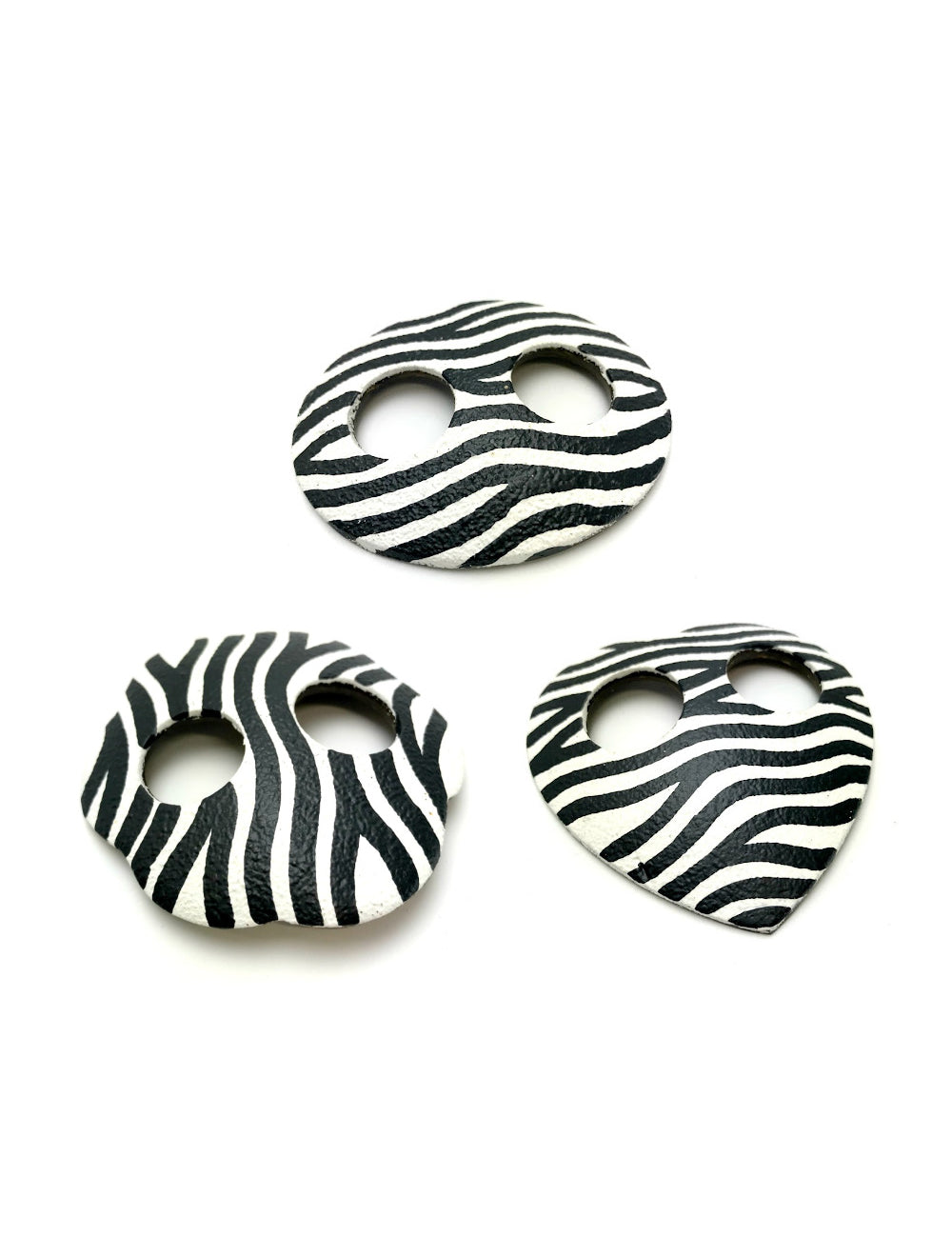 coconut-shell-sarong-buckles-zebra-hand-painted