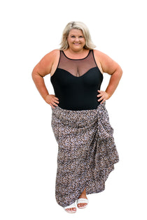 extra-large-sarong-leopard-print-black-brown-white-HolleyDay