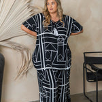 ladies-casual-kaftan-top-black-white-resort-wear