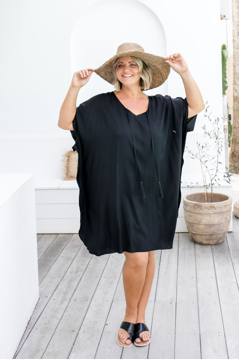 ladies-short-kaftan-dress-black