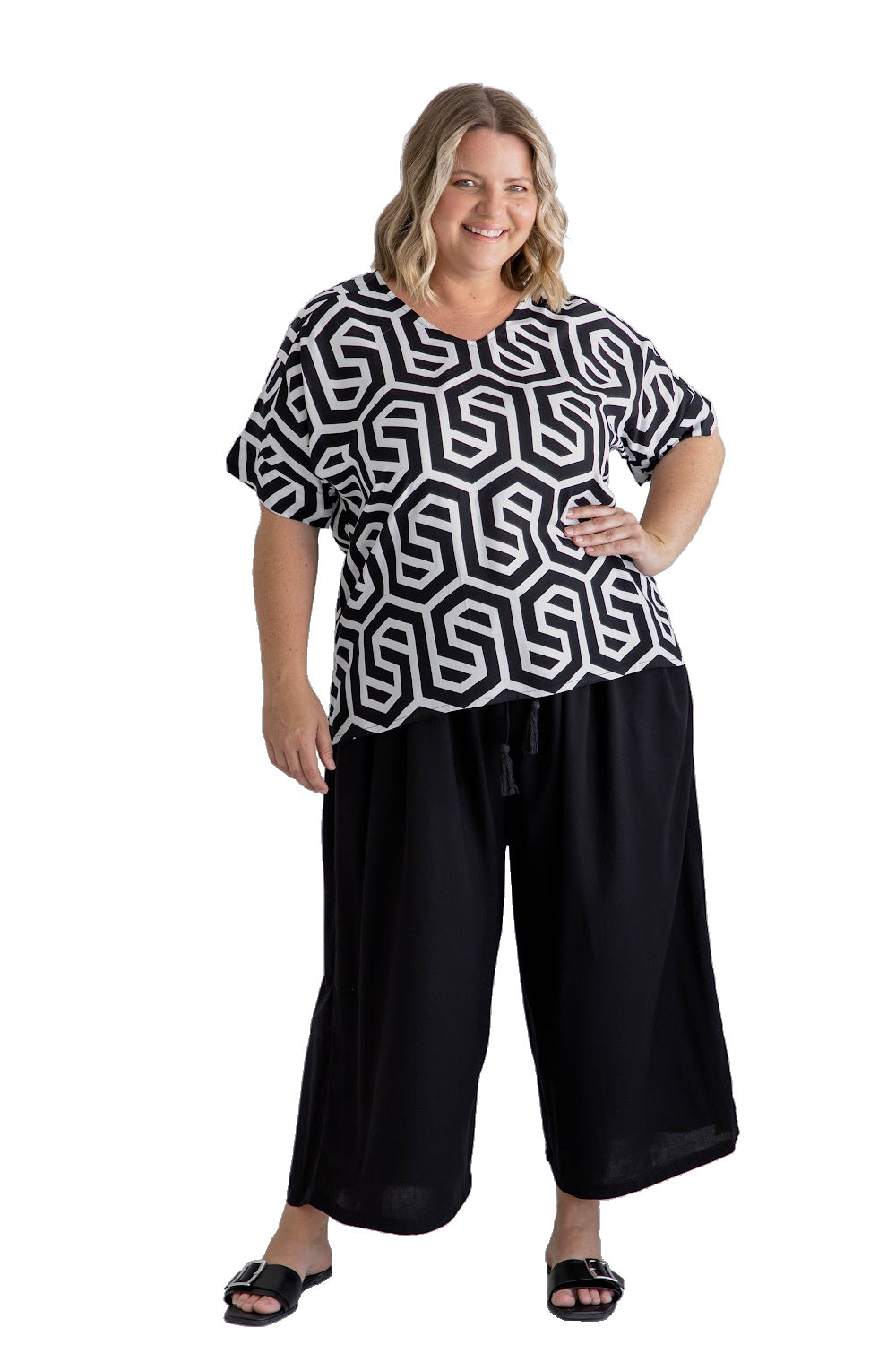 ladies-summer-blouse-top-black-white-geo-print-design-outfit-set-tpb