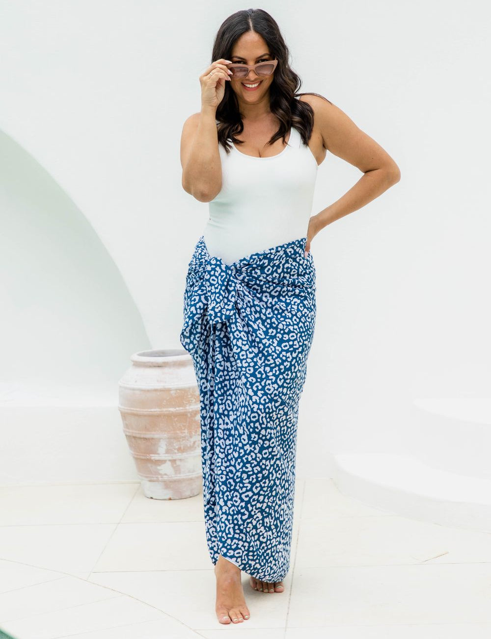 leopard-print-sarong-blue-white