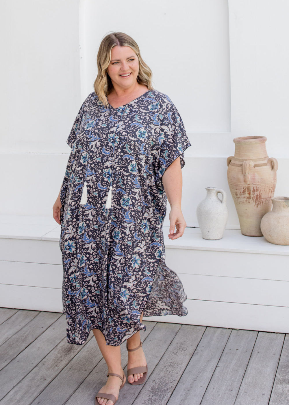    long-kaftan-dress-blue-latte-off-white-floral-design_2
