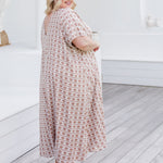 long-plus-size-dress-geometric-design-white-mocha