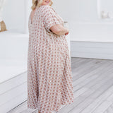 long-plus-size-dress-geometric-design-white-mocha