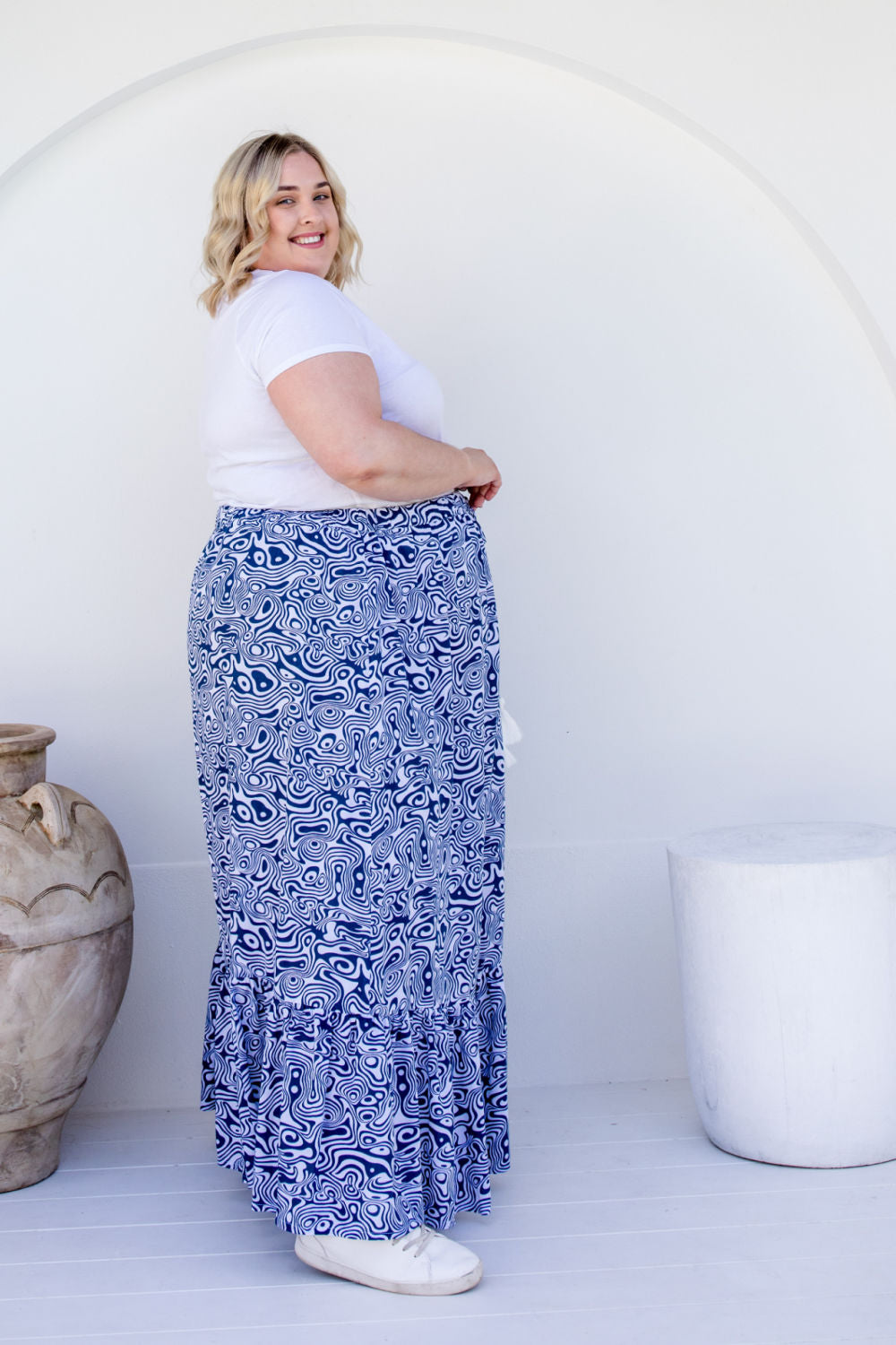 long-plus-size-skirt-tiered-layer-blue-white-swirl-print