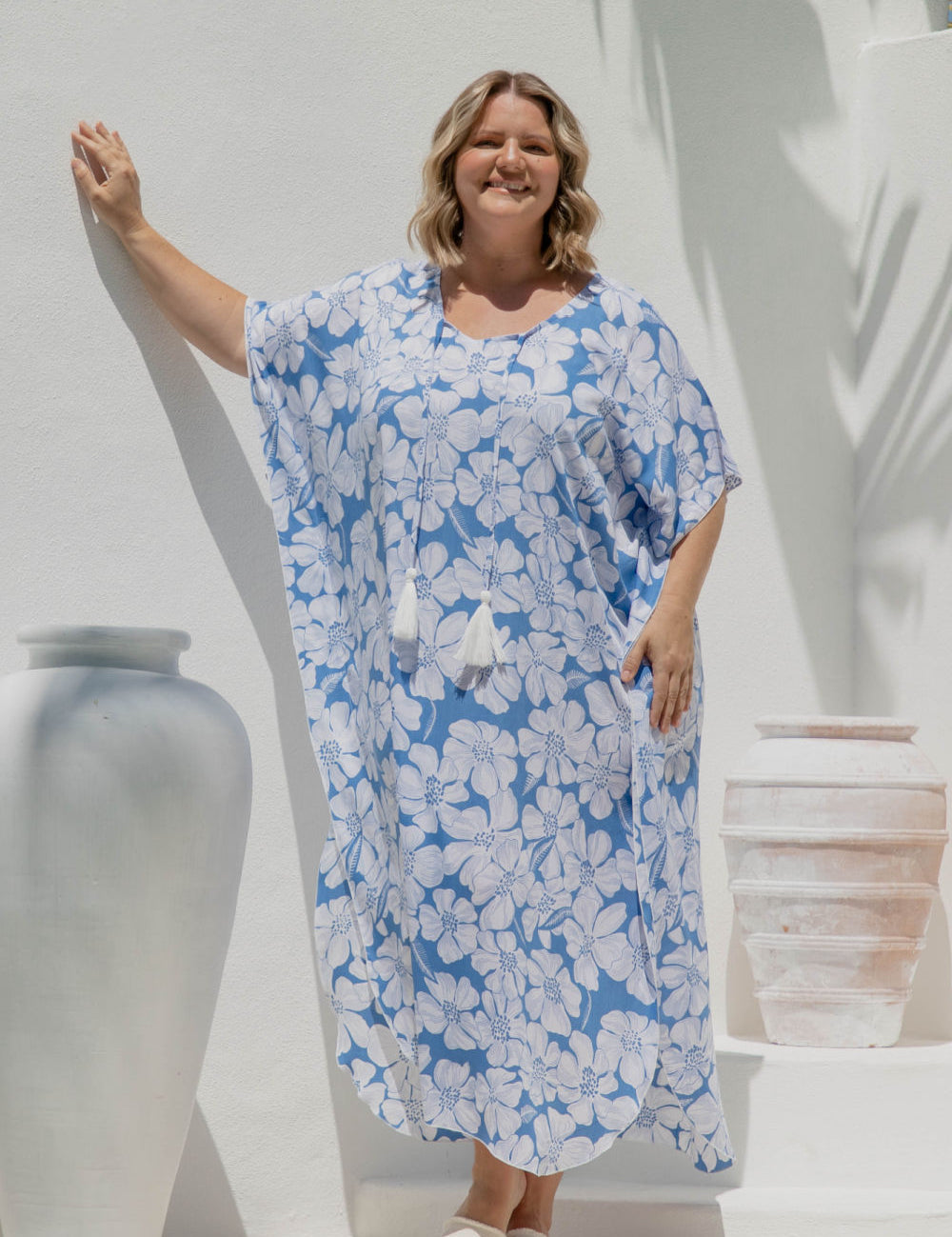 long-summer-kaftan-dress-blue-white-floral