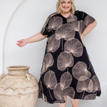 maxi-summer-dress-plus-size-black-cream-leaf-design