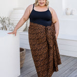    plus-size-beach-sarong-black-brown-leopard-print