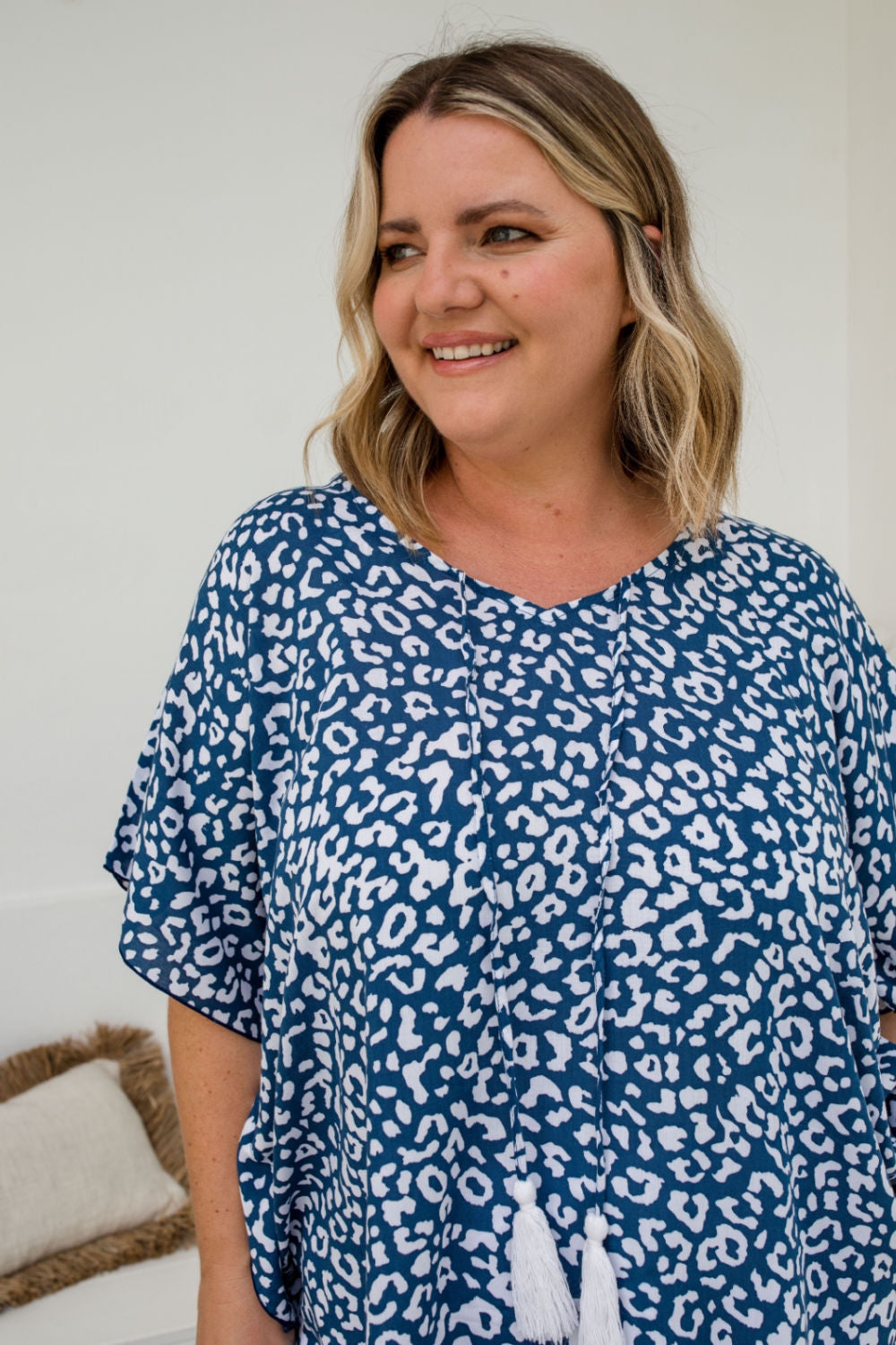 plus-size-kaftan-top-blue-white-leopard-print-resort-wear