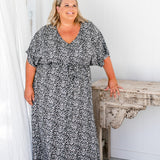    plus-size-long-casual-dress-leopard-print-black-white-grey