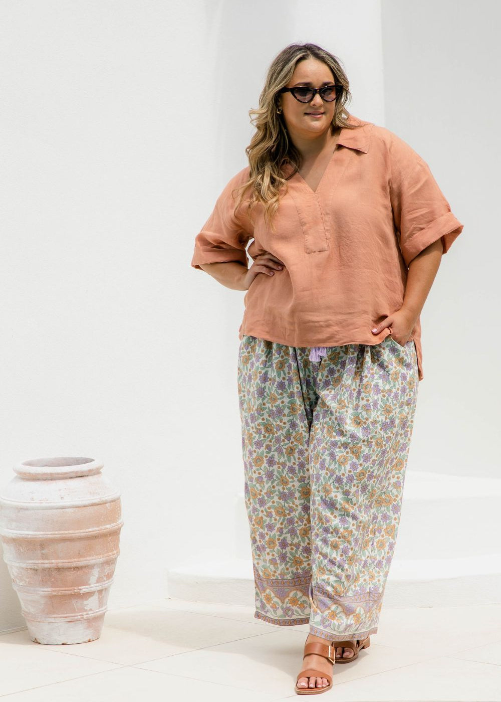 plus-size-long-relaxed-fit-wide-leg-summer-pants-floral-print-mauve-must-cream
