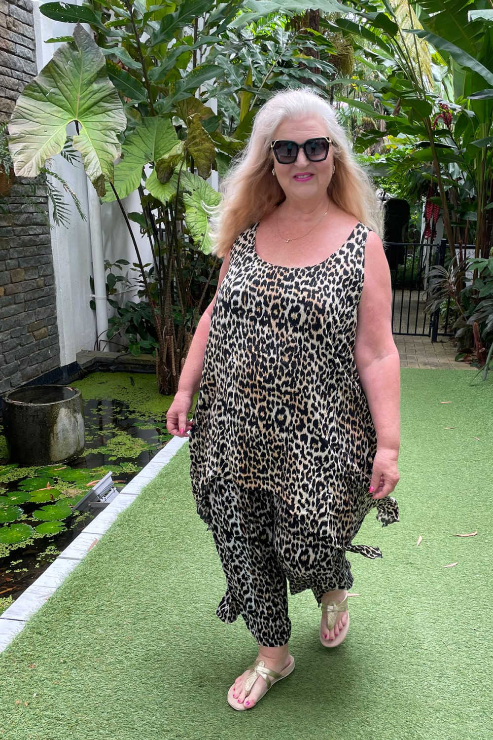 plus-size-outfit-set-leopard-print-tunic-top-wide-leg-pants