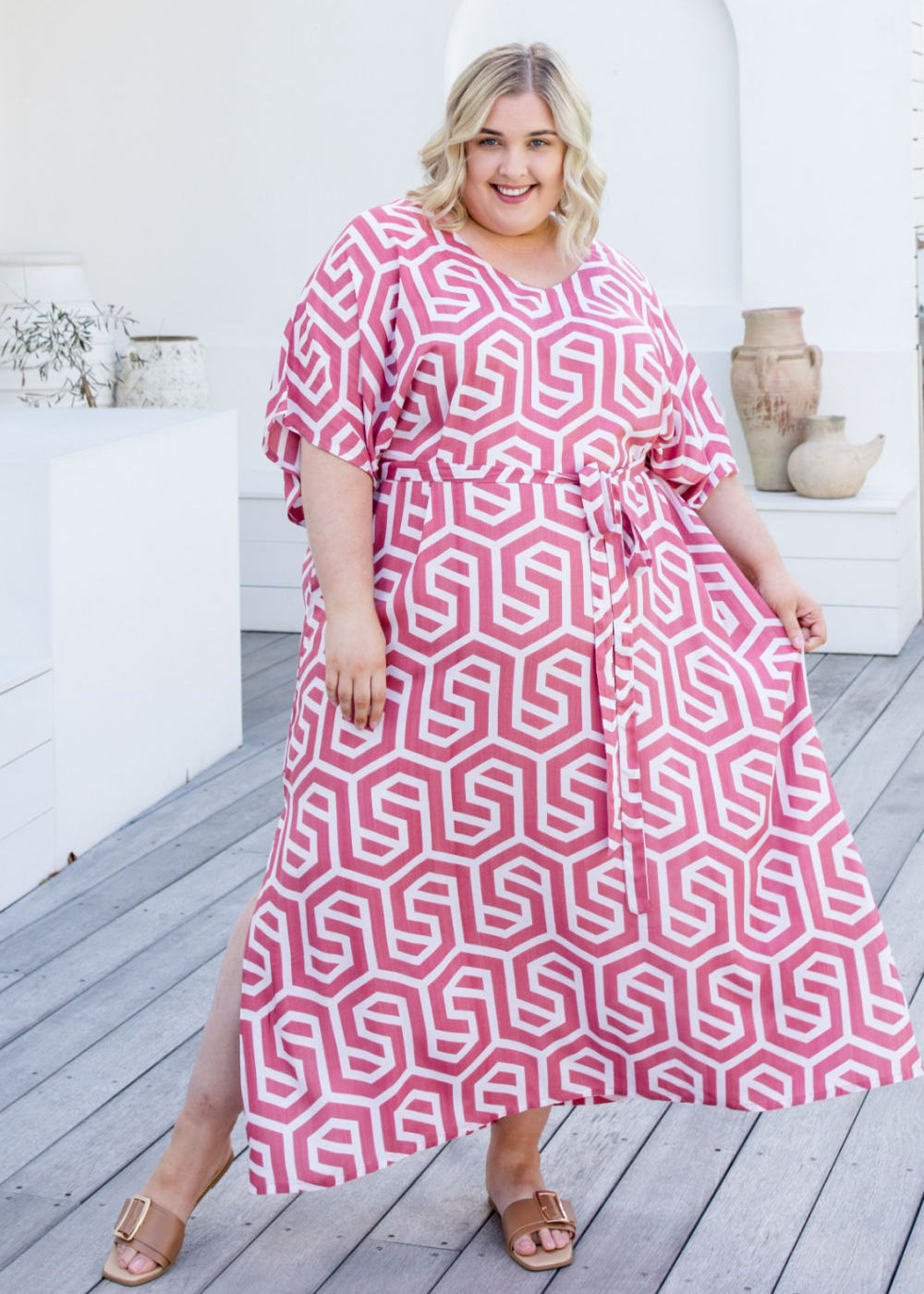    plus-size-summer-maxi-dress-rose-white-geometric-resort-wear-styling