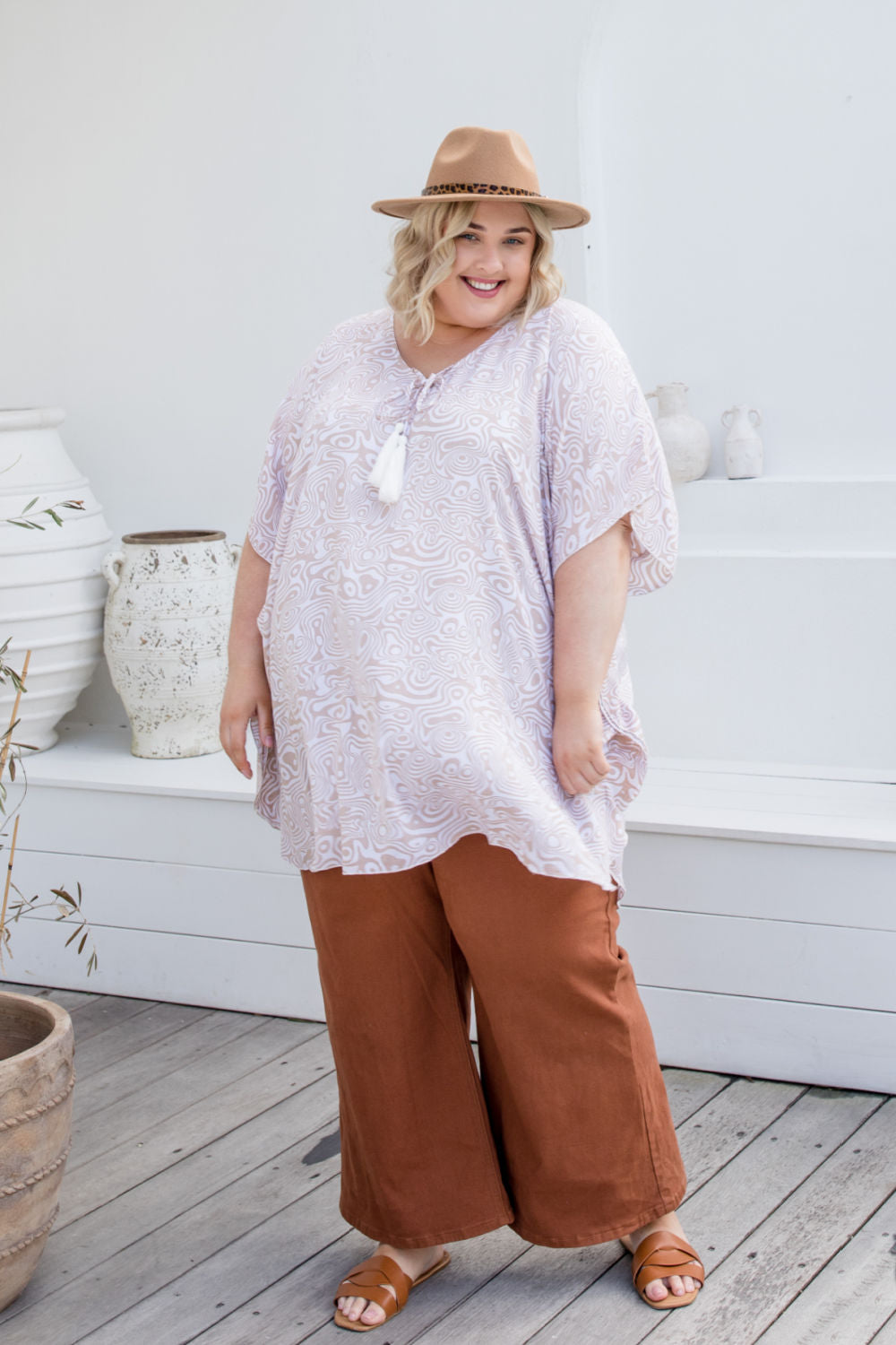     plus-size-summer-top-white-latte-resort-style