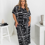 plus-size-wide-leg-pants-relaxed-fit-black-white-print