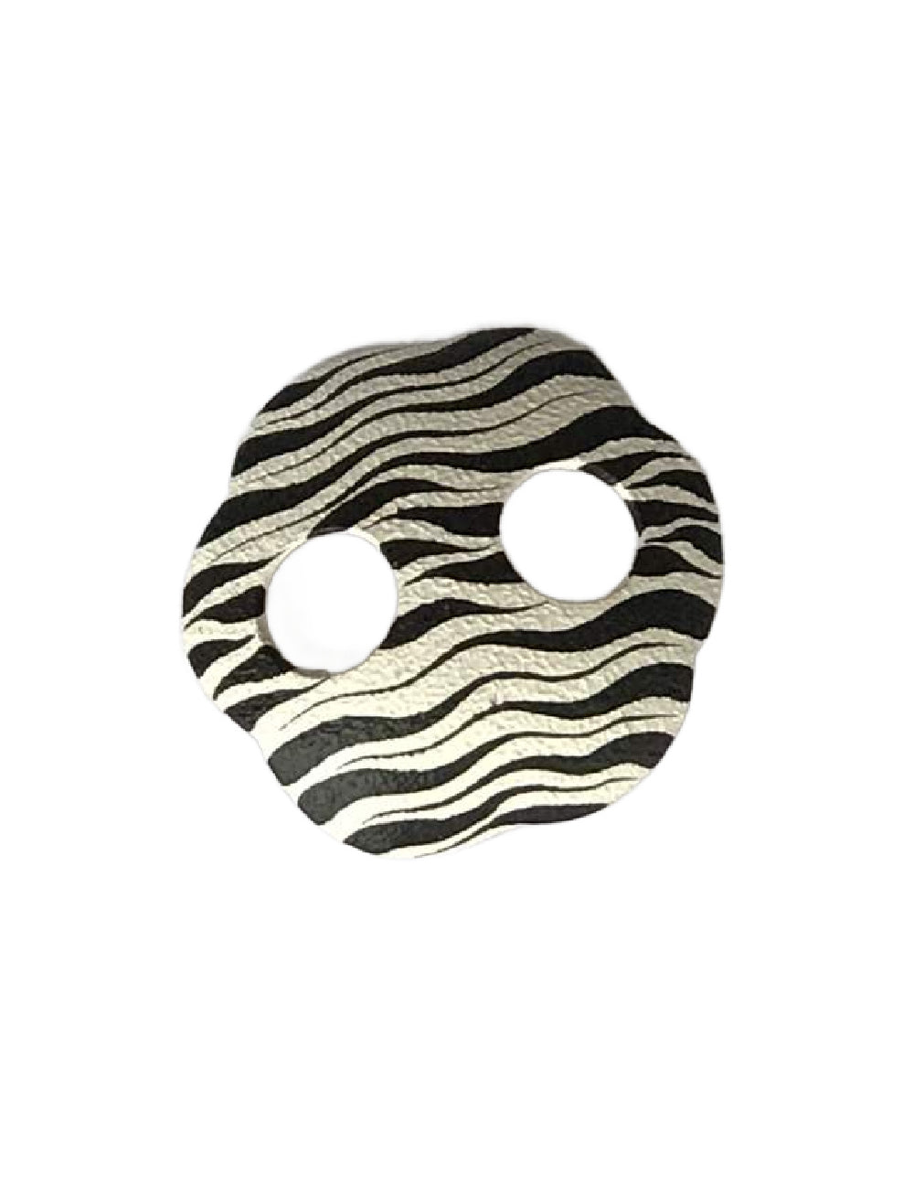 sarong-buckle-coconut-shell-hand-painted-zebra-black-white