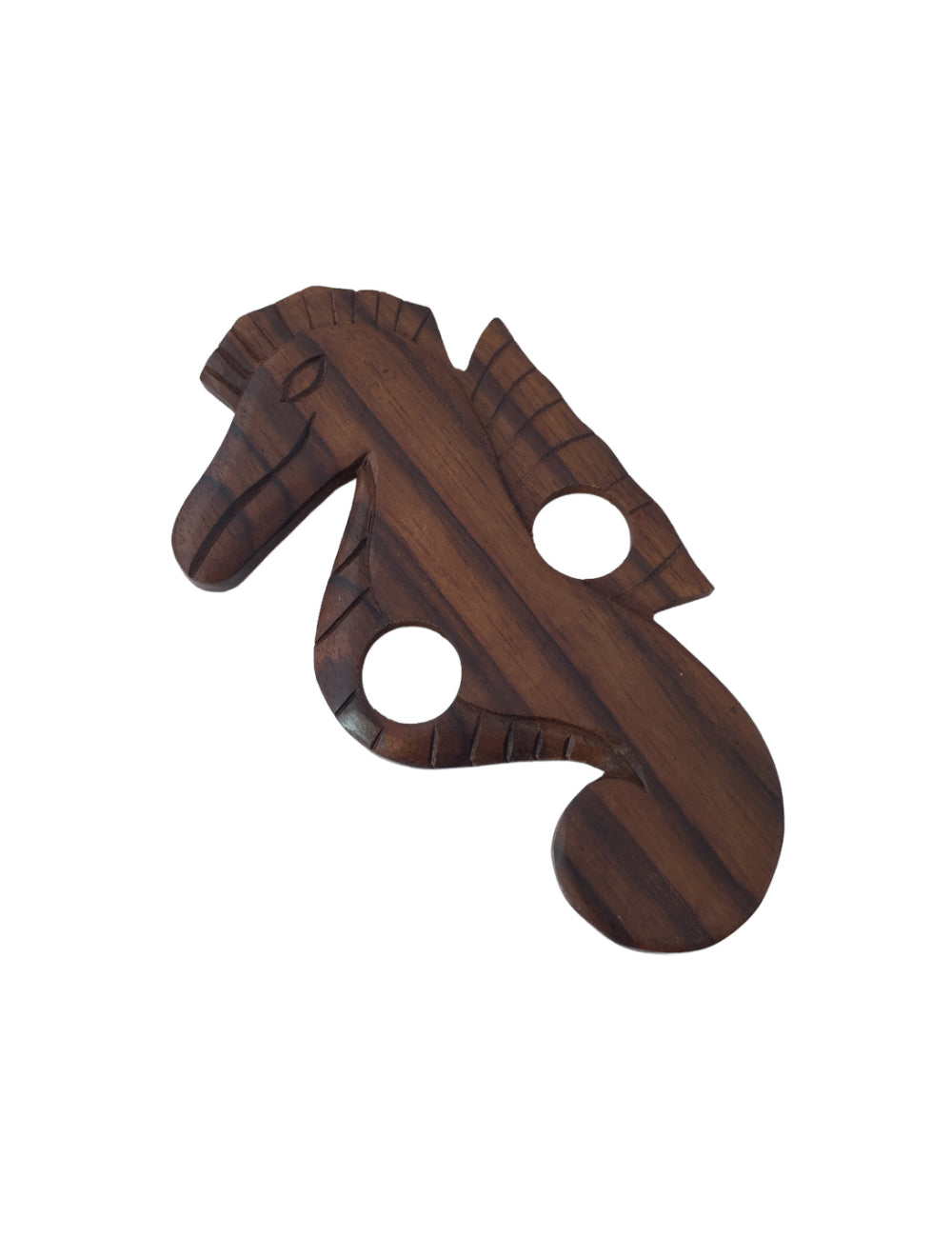 sarong-buckle-wood-carved-seahorse