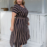 summer-maxi-dress-stripe-black-caramel-cream