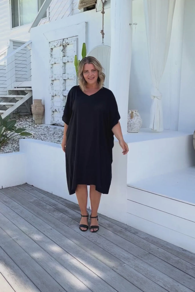 square-cut-short-kaftan-dress-black-plus-size