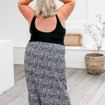    extra-large-sarong-leopard-print-black-white-grey