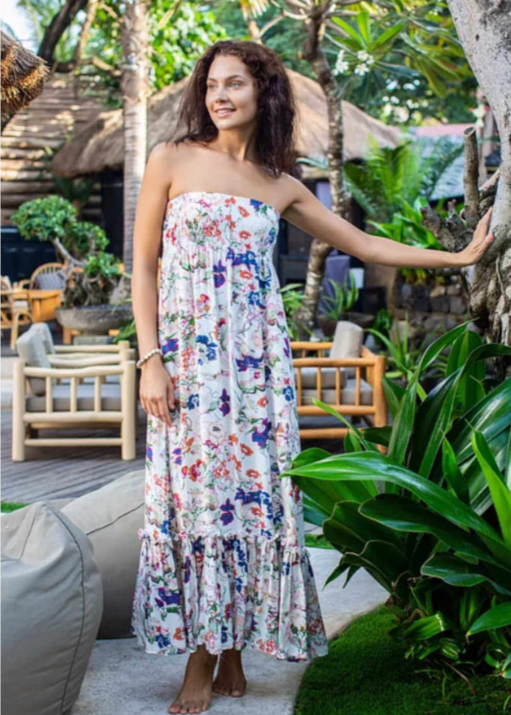 casual-strapless-summer-maxi-dress-floral-design-cream