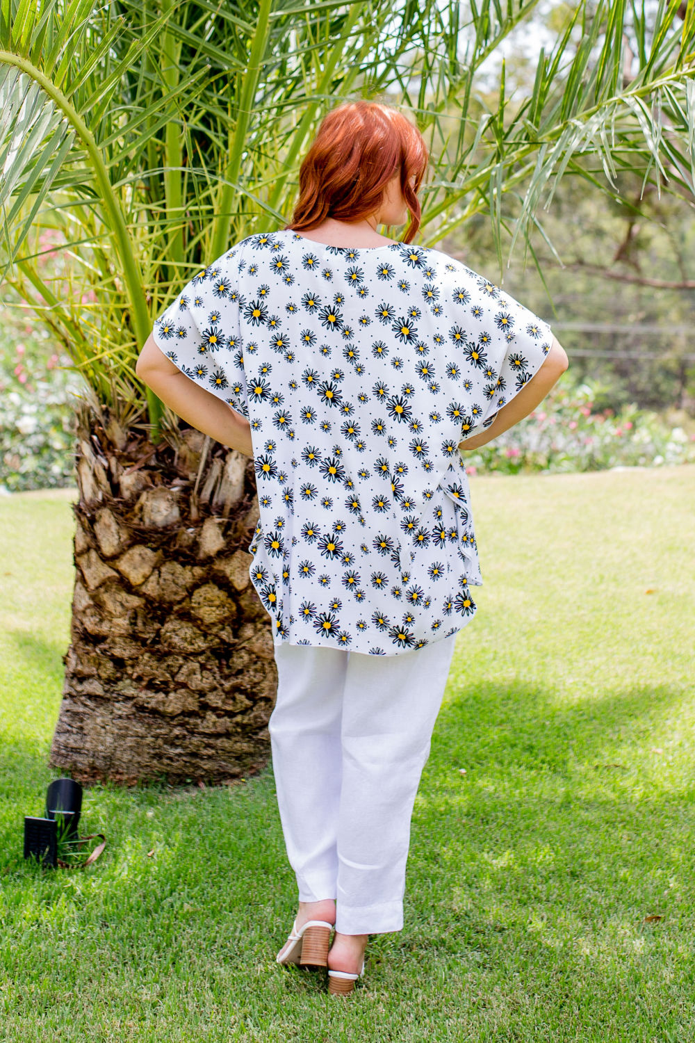    ladies-kaftan-top-white-floral-print-plus-size