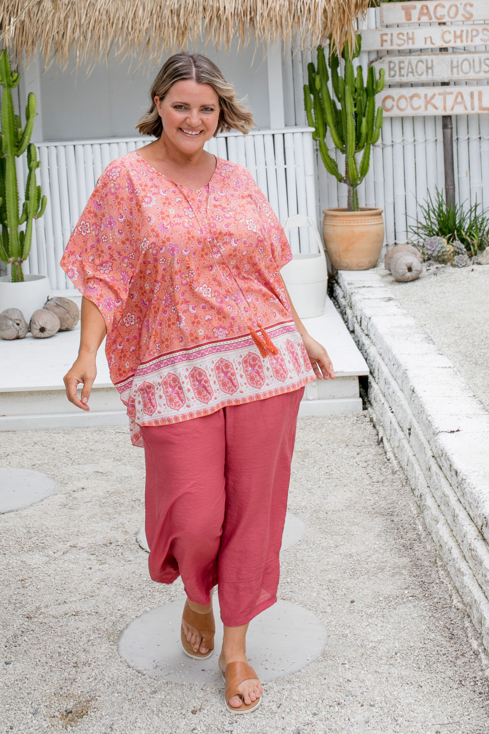 ladies-plus-size-kaftan-top-peach-floral-border-print-design