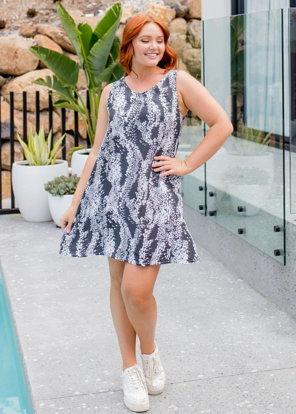     ladies-short-summer-dress-aline-black-white