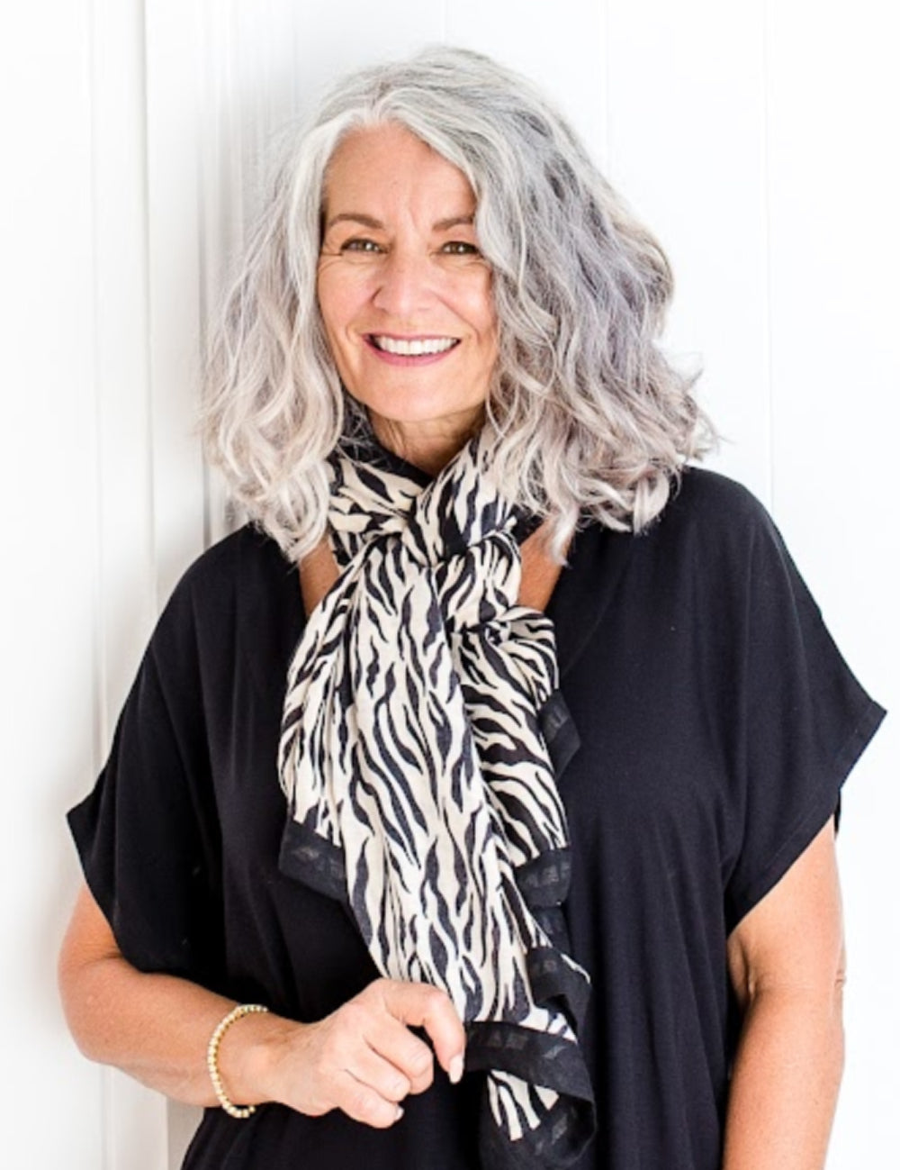    ladies-winter-scarf-zebra-print-black-latte