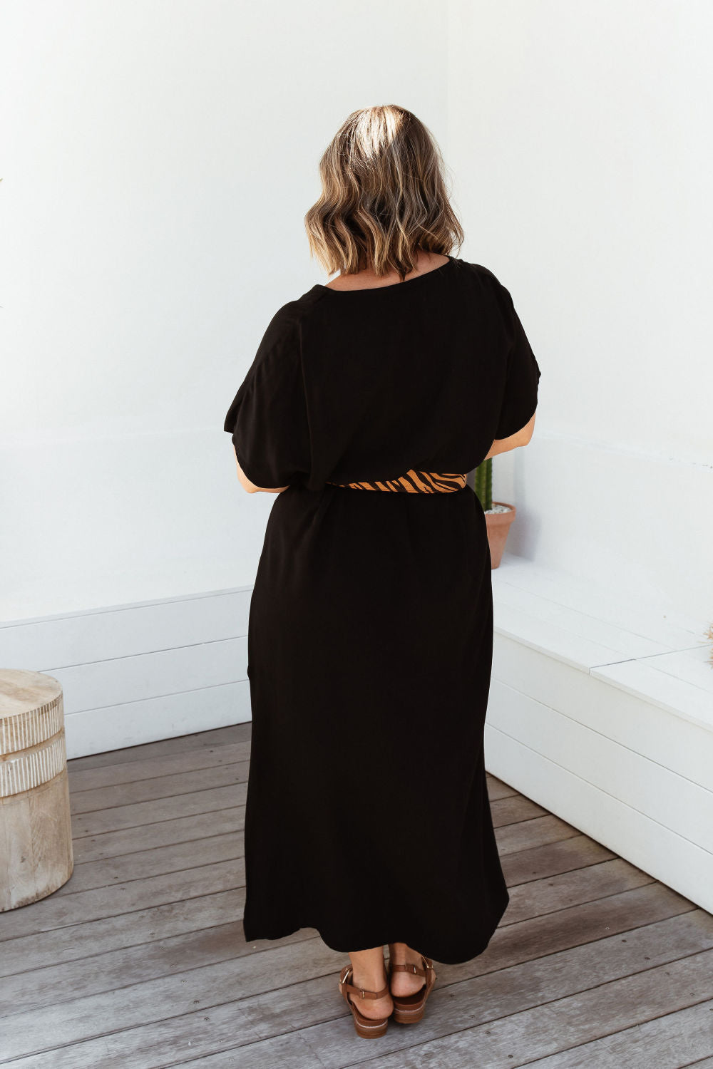     long-dress-black-summer-casual-plus-size