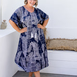 long-plus-size-kaftan-dress-blue-white-leaf-design
