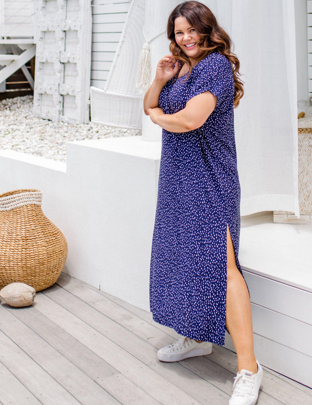 maxi-summer-dress-blue-white-polka-dot