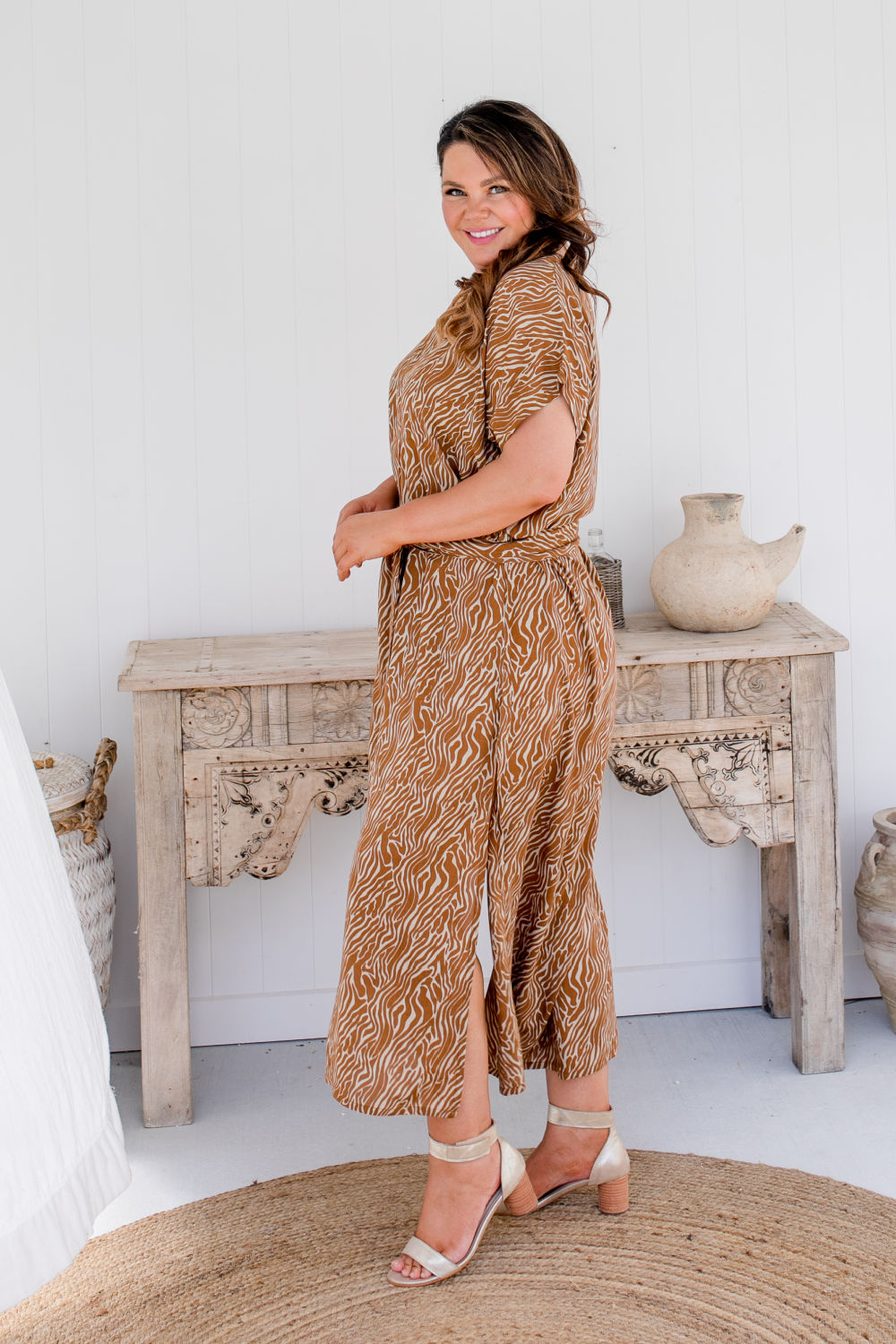 plus-size-long-kaftan-resort-dress-zebra-caramel-cream