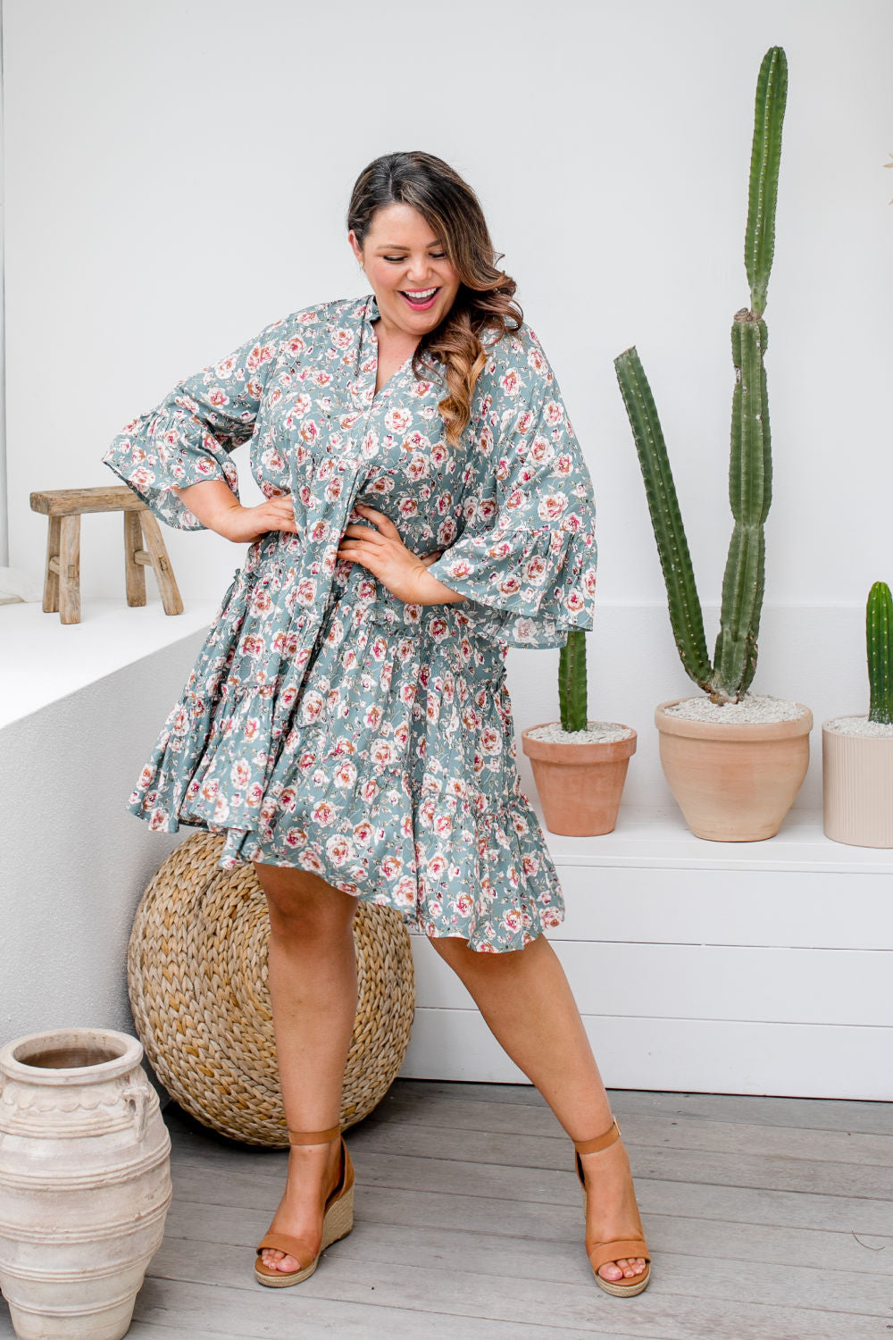 plus-size-short-dress-floral-design-grey-white-dusty-rose