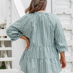 relaxed-fit-plus-size-summer-top-grey-white-stripe