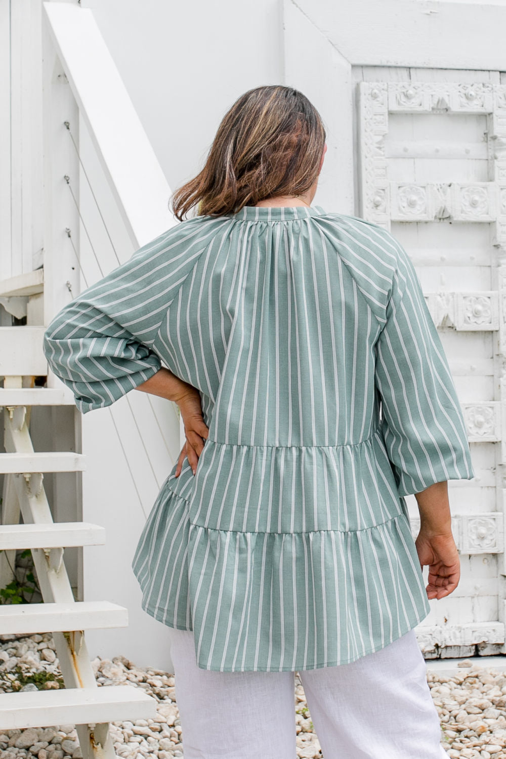 relaxed-fit-plus-size-summer-top-grey-white-stripe