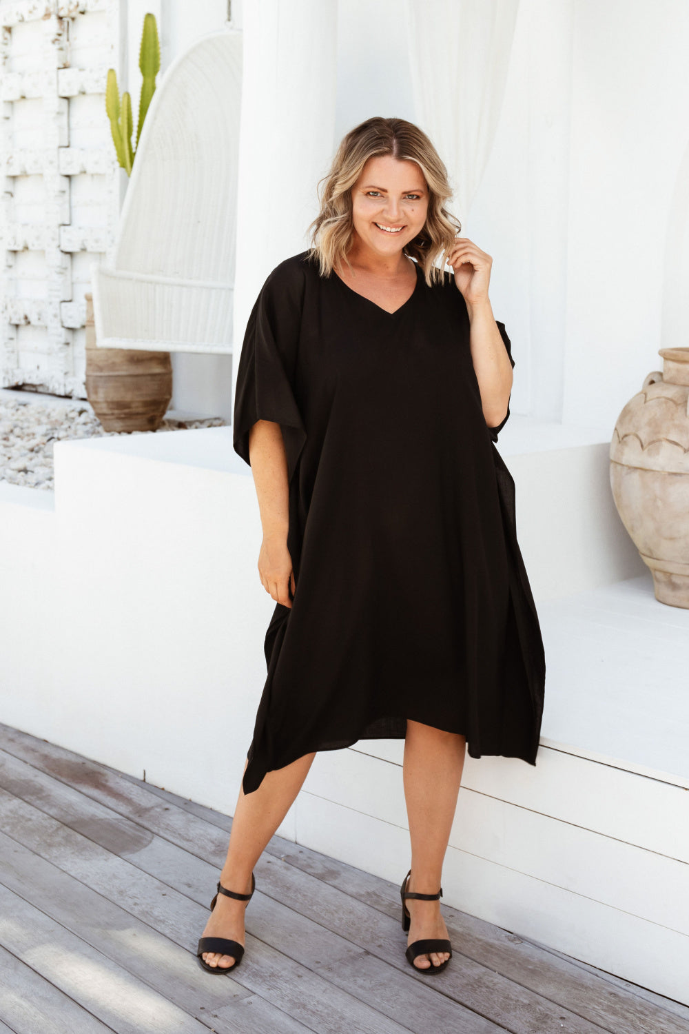    short-kaftan-black