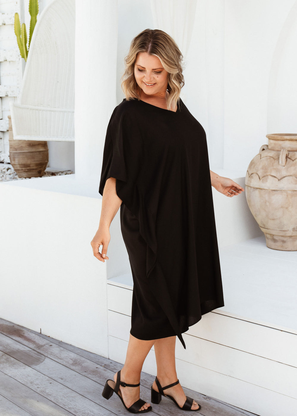    short-kaftan-dress-black