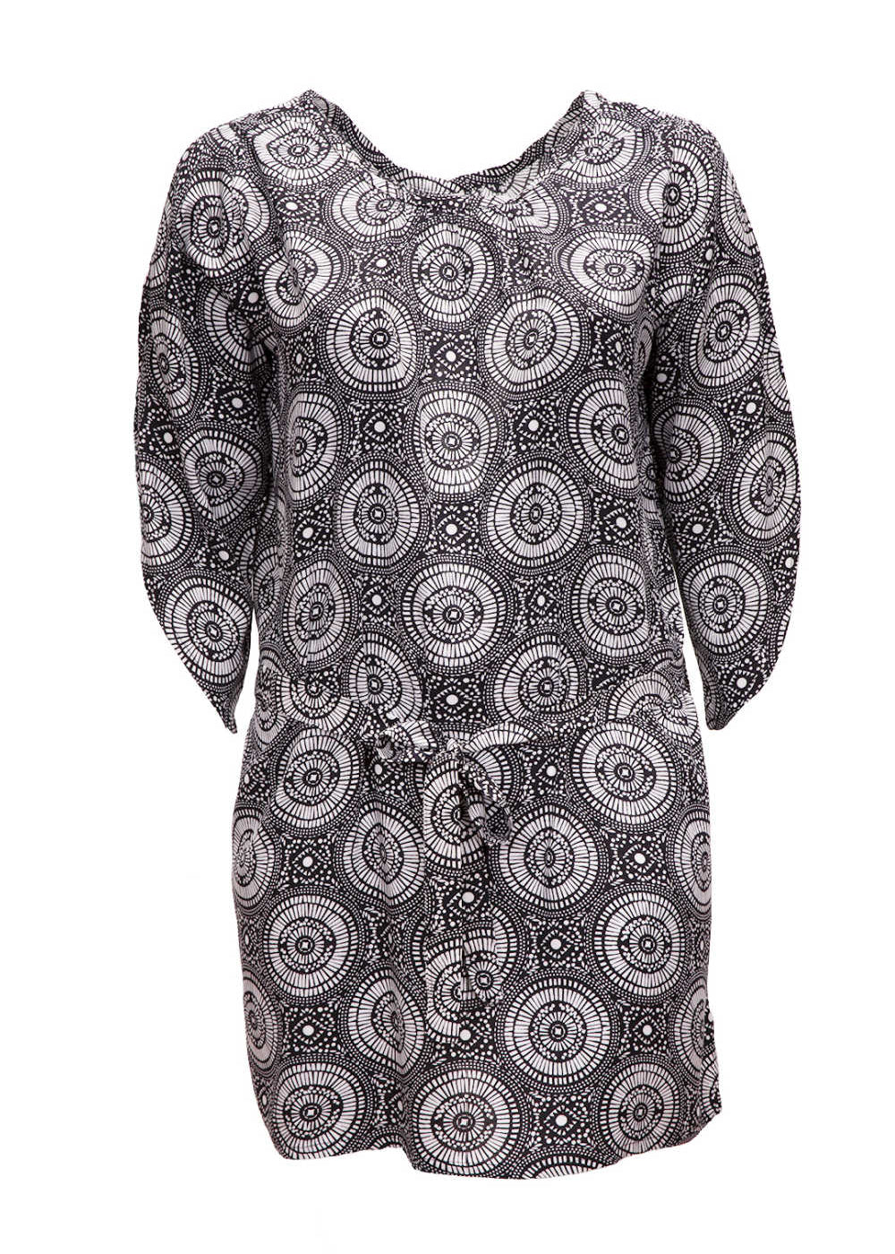 summer-beach-dress-black-white-circle-geometric-design