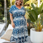     womens-long-summer-kaftan-dress-blue-white-geometric-design
